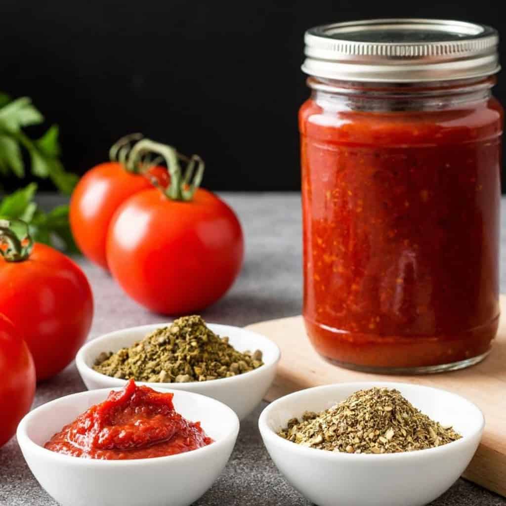 Salça & Baharat